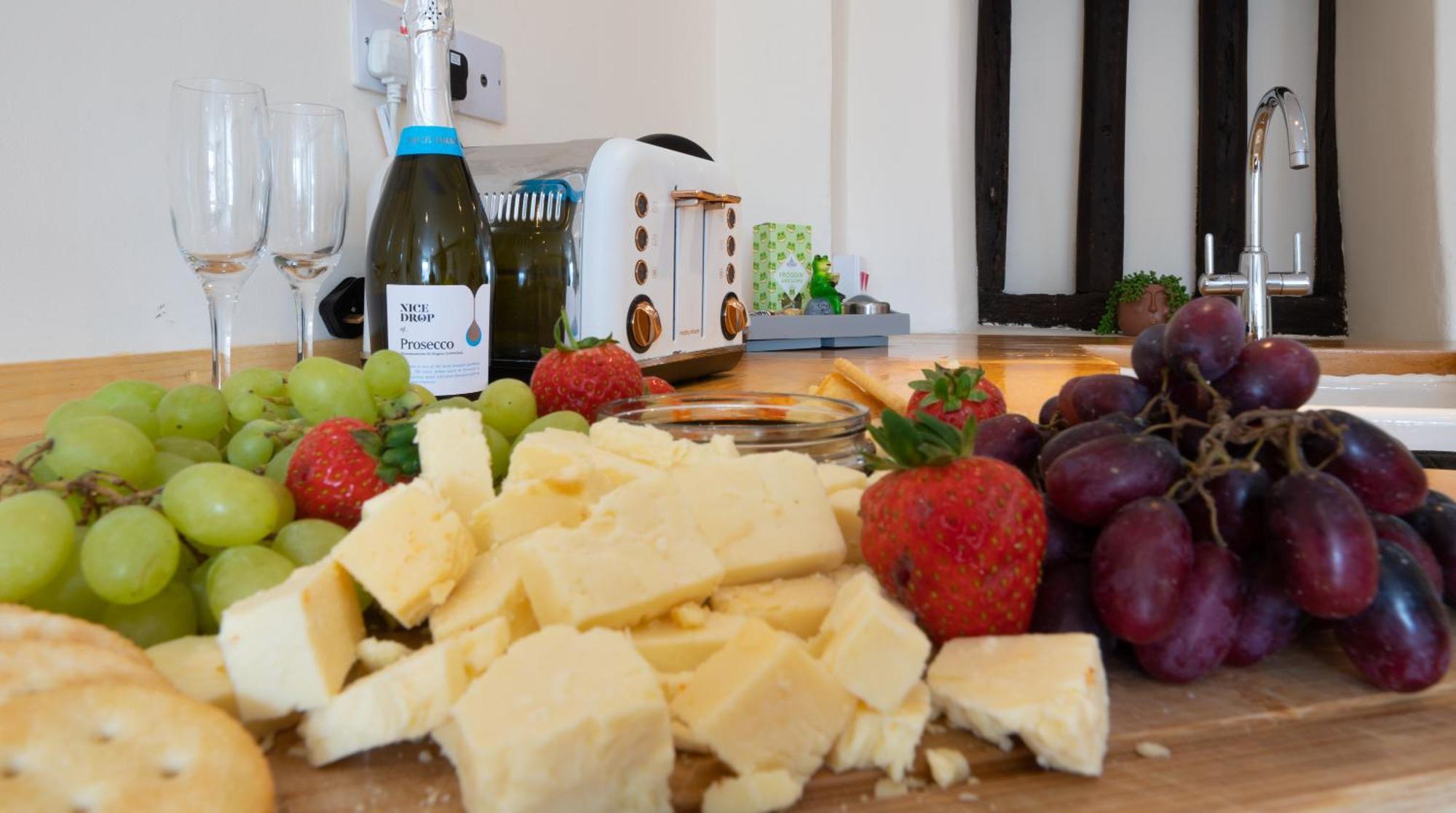 Wee Toad Hole Heart Of Kendal - Cottage Sleeps 4-6 - Dogs Welcome מראה חיצוני תמונה